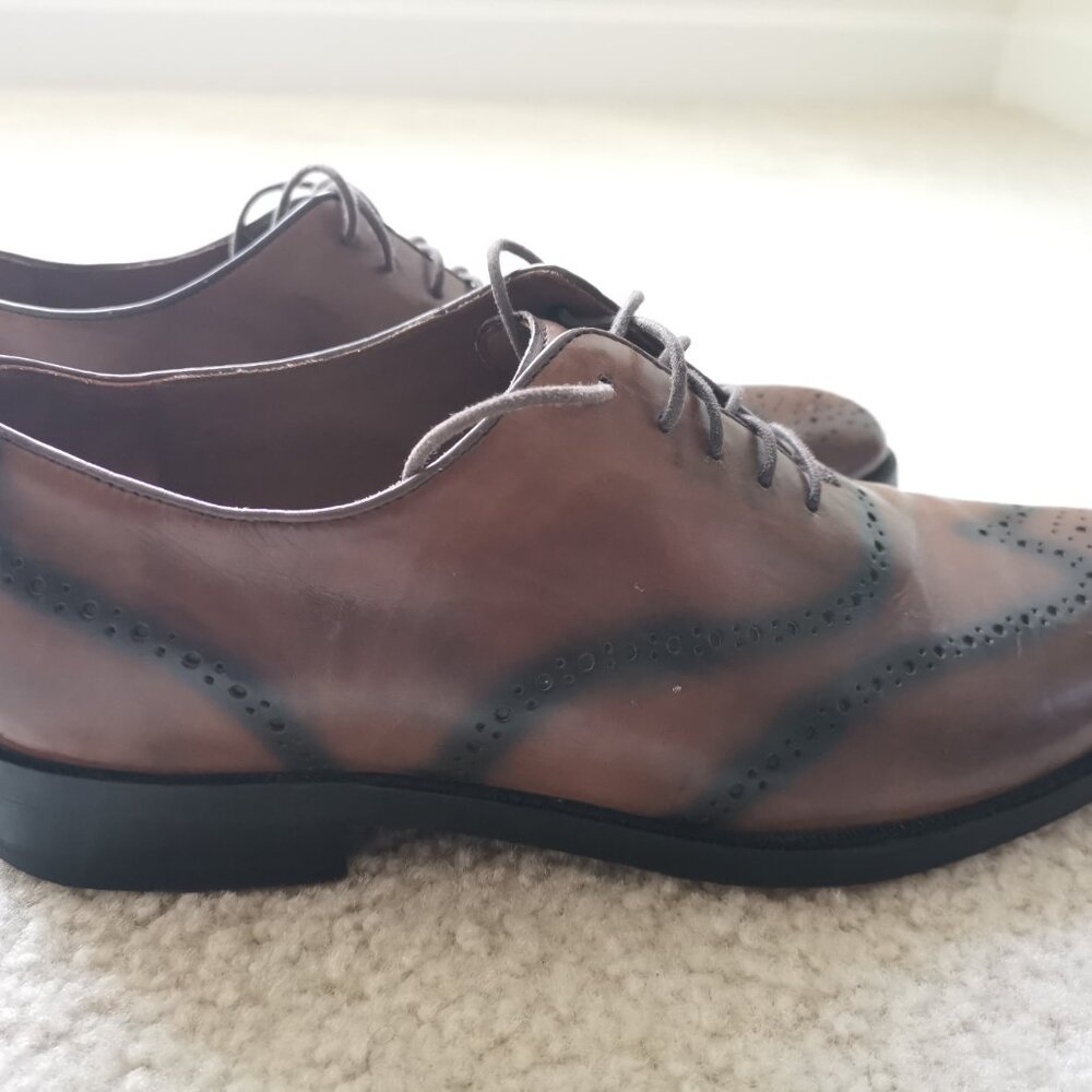 Cole Haan Preston Wholecut Oxford Wingtip - Color Chestnut - Size 10 Very nice! - Picture 2 of 7